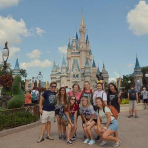 43021733_340621729816450_1846349725507256320_n